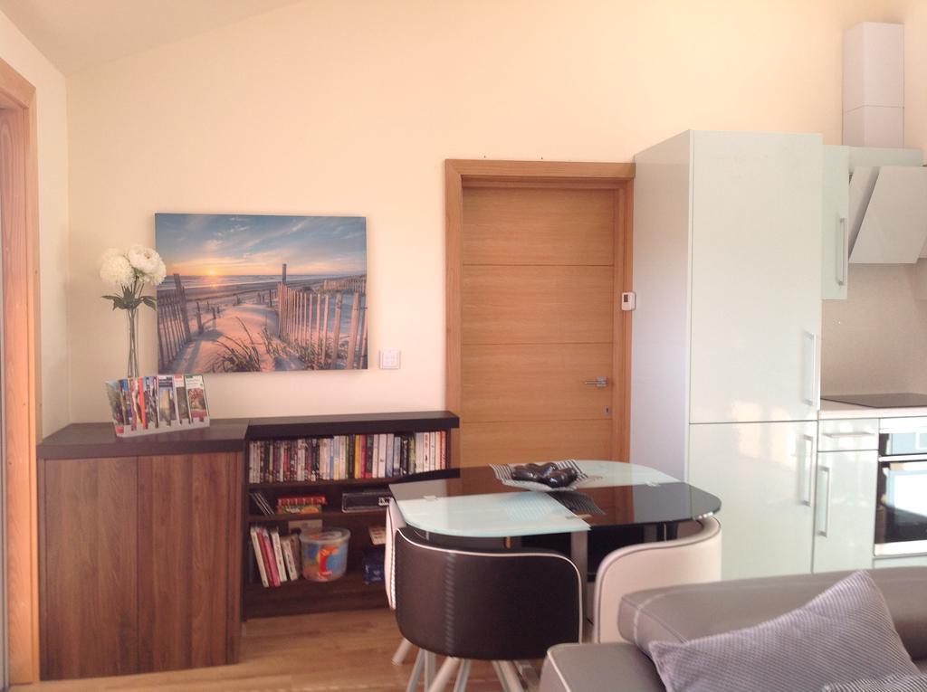 Silvergrove Apartment In E Sussex Newick Bagian luar foto